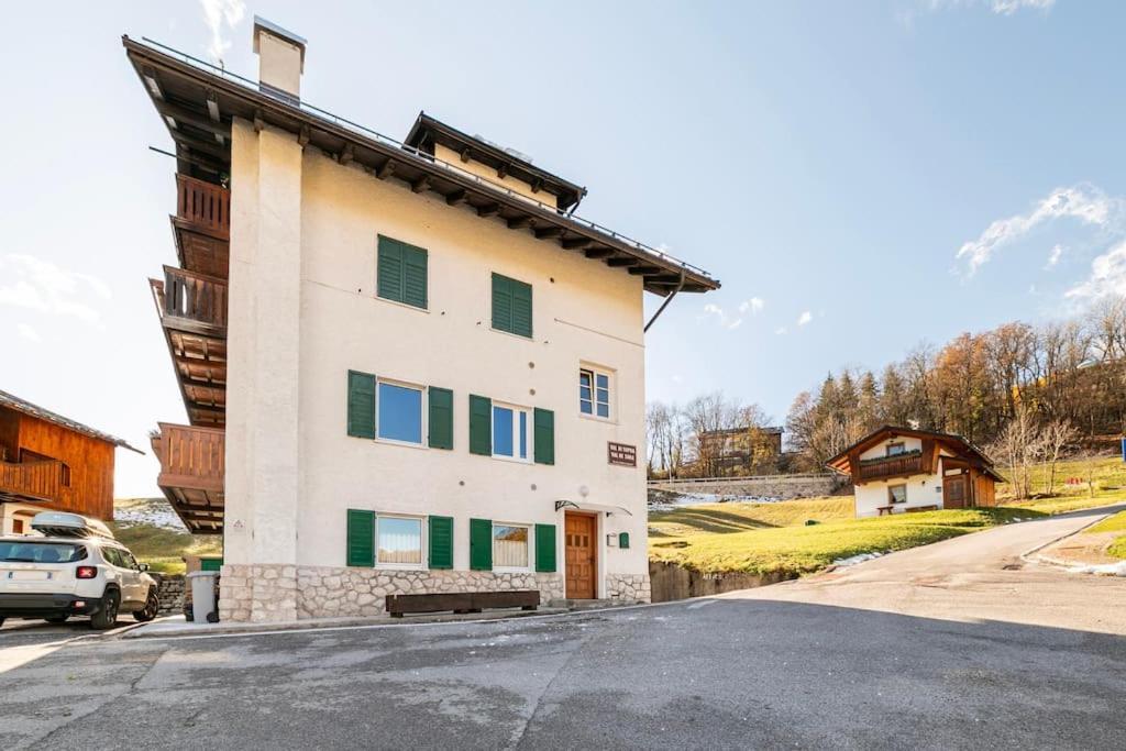 Appartamento A Val Di Sopra, Cortina D'Ampezzo Exterior photo